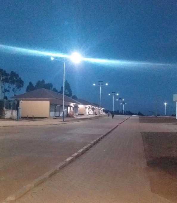 齐河县非洲科特迪瓦太阳能路灯工程